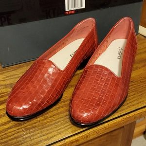 [Out of Business SALE Women's Shoes] Trotters